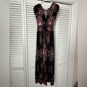 Black and Pink Sleeveless V-Neck Maxi Dress